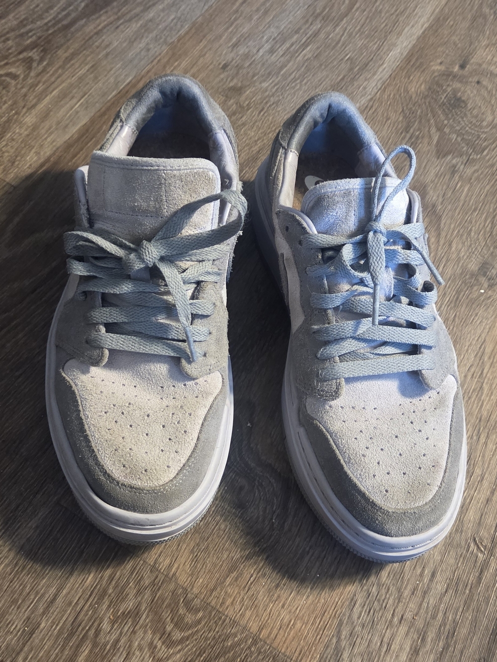 Nike Jordan North Carolina  gray Sneaker low dunk size 9.5
